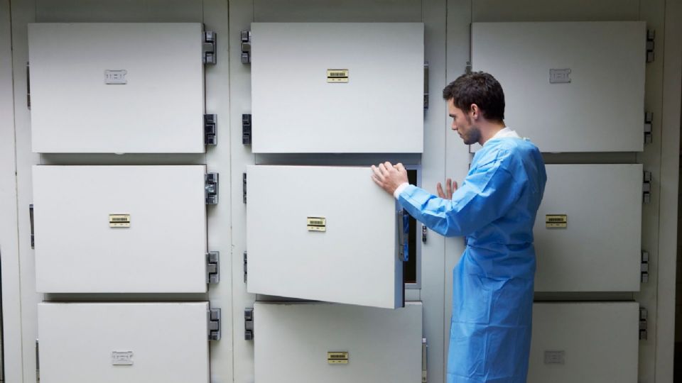 Autoridades capitalinas informaron que el lunes pasado, la mamá del posible feminicida Iztacalco se presentó al Instituto de servicios periciales.