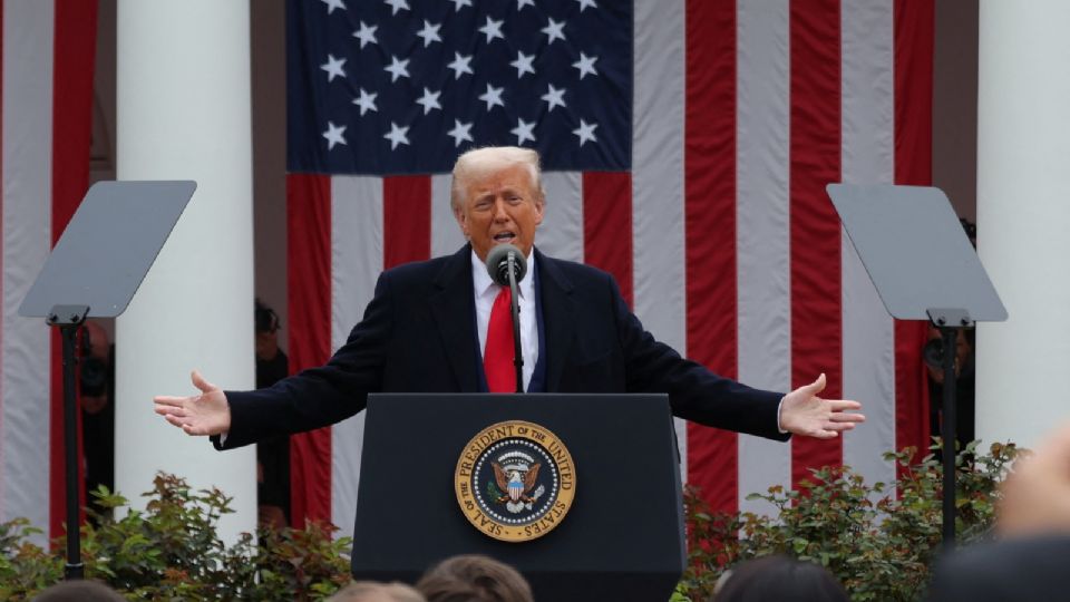 La aprobación de Donald Trump entre los estadounidenses va a la baja.