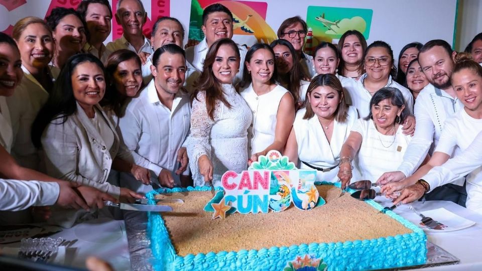 En el 55 aniversario de Cancún, reafirma Ana Paty su visión de futuro de la ciudad.