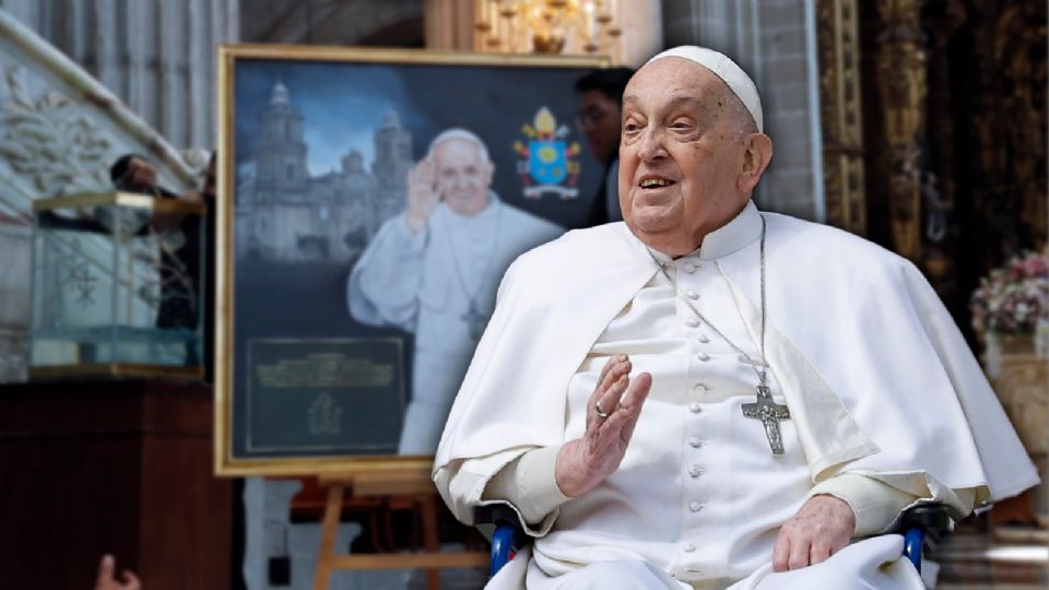 El catafalco representa no solo la solemnidad del cargo papal, sino también una tradición que se remonta a siglos atrás.