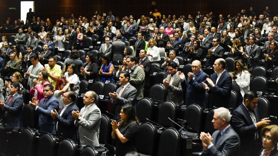 Comisionados del IFT acudirán a San Lázaro, tienen mucho que decir sobre la iniciativa de telecomunicaciones de Sheinbaum, adelanta el diputado del PAN, Miguel Monraz.
