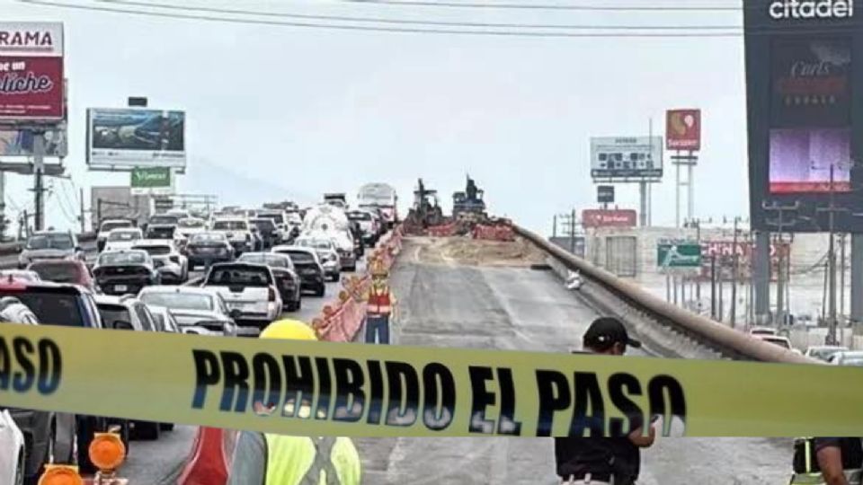 Durante el ataque, la camioneta de otro trabajador, resultó con daños en los cristales.