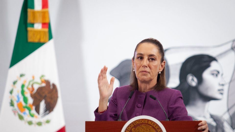 Claudia Sheinbaum presentó la mañanera del pueblo.