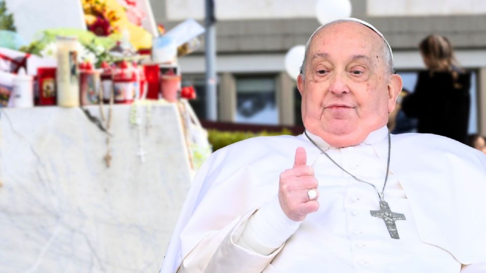 Francisco permanece en su residencia, la Casa Santa Marta, donde continúa con tratamiento médico.