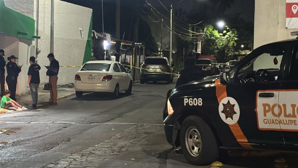 Policías de Guadalupe acordonaron la zona del ataque.
