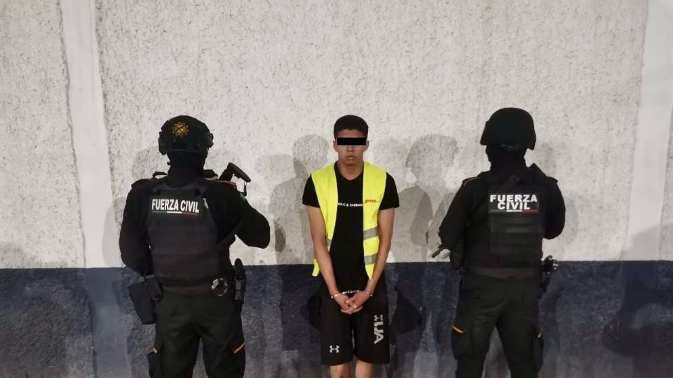 El detenido fue puesto a disposición del Ministerio Público Federal para lo que resulte.