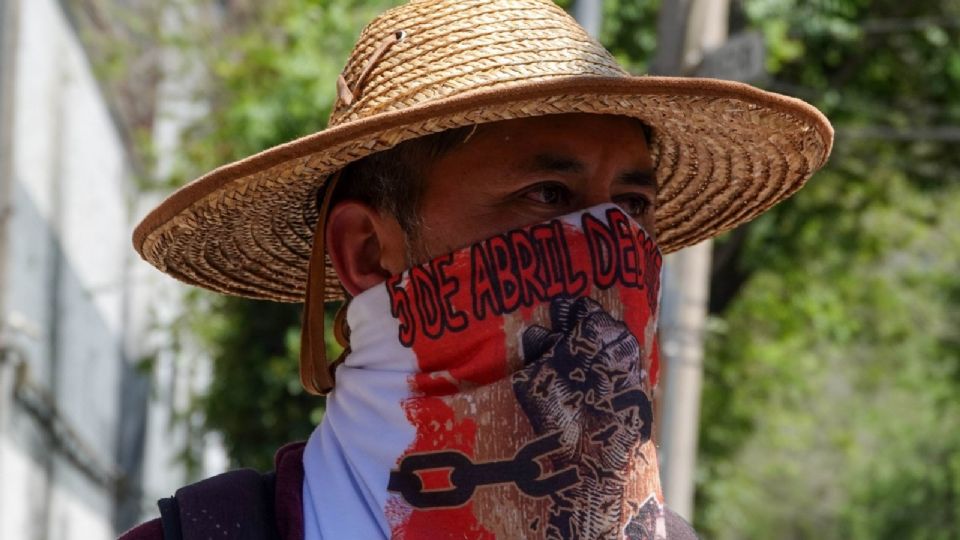 Protesta poder desaparición de normalistas.