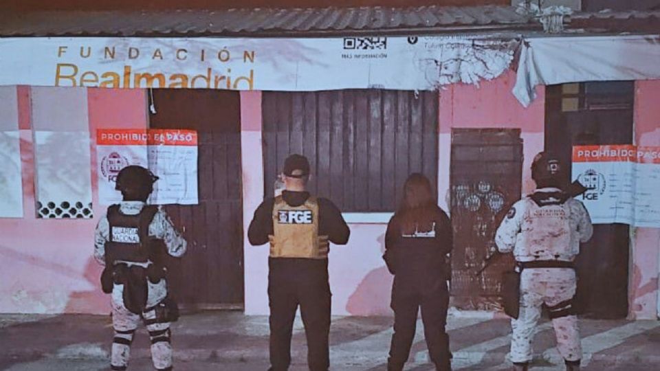 Las mujeres rescatadas fueron trasladadas a las instalaciones de la Fiscalía General del Estado.