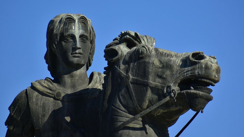 Estatua de Alejandro Magno, rey de Macedonia.