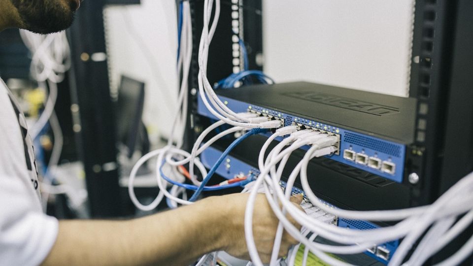 Miguel Monraz indicó que el Ejecutivo Federal se vio obligado a anunciar cambios al proyecto,