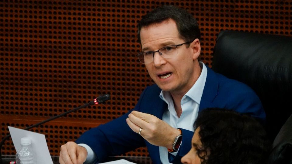 'Es indispensable que la presidenta Claudia Sheinbaum se reúna con Donald Trump', indicó Anaya.