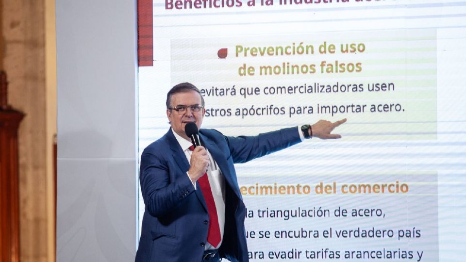 Marcelo Ebrard en la conferencia mañanera.