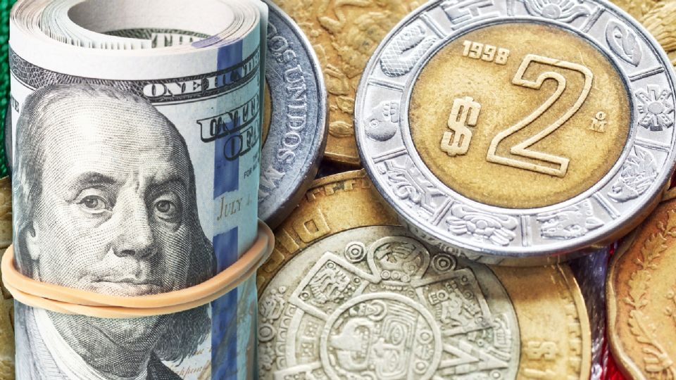 Fuerza del peso o debilidad del dólar.