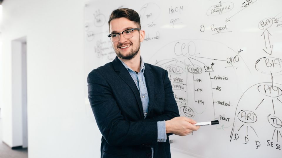 Morena y PT en San Lázaro manifiestan reconocimiento al magisterio mexicano.