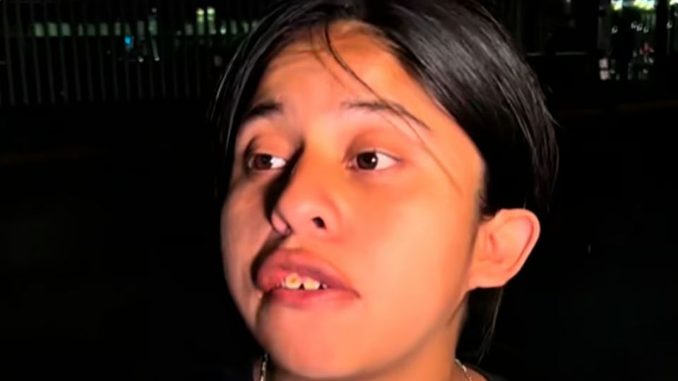 La influencer regiomontana atendió a los medios de comunicación afuera del Hospital Materno Infantil.