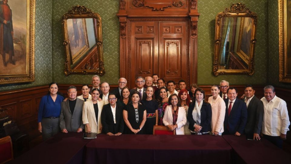 'Entre todos hacemos realidad el derecho del pueblo a la salud de calidad', aseguraron