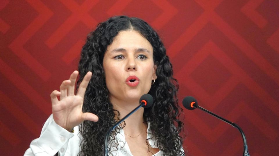 Luisa María Alcalde, dirigente nacional de Morena.