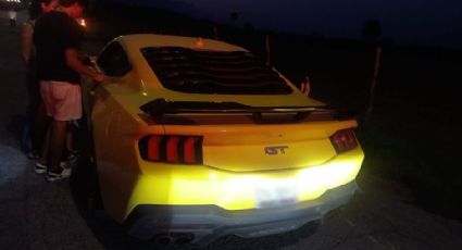 Sorprenden a menores en carreras clandestinas en Mustang, Santiago
