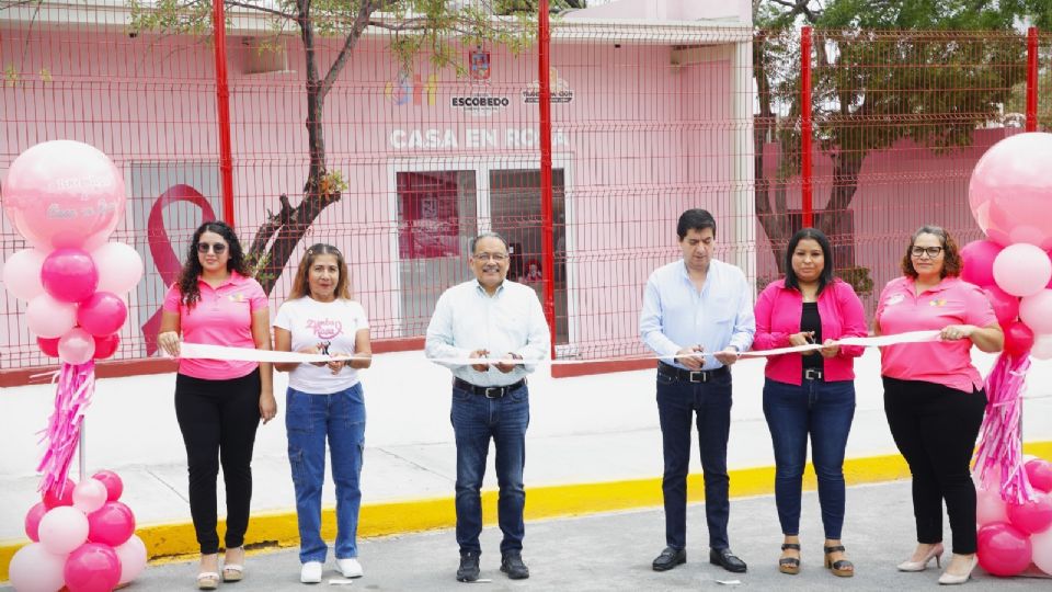 Andrés Mijes y usuarias de Casa en Rosa celebran la ampliación de un espacio digno y empático para mujeres que enfrentan el Cáncer de Mama.
