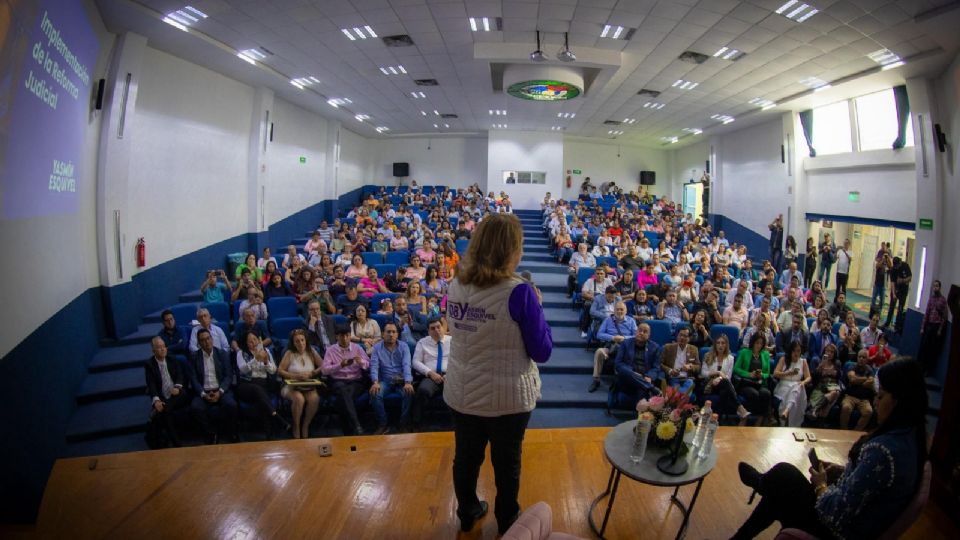 Yasmín Esquivel precisó que en el Estado de México se elegirán 73 cargos.