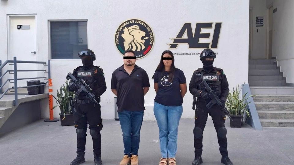 Los sujetos fueron identificados como Óscar “N” de 29 años y Edna “N” de 31.