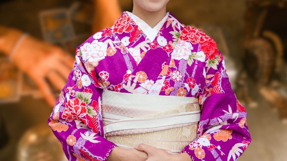 El libro de Ryo Tatsuki, publicado en 1999, ya mostraba un tsunami en su portada, años antes del desastre de 2011.