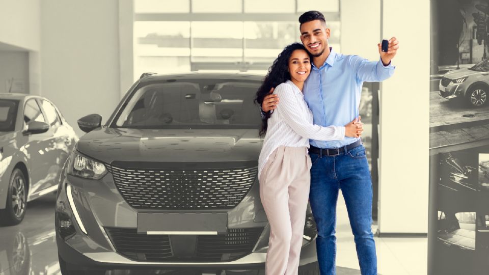 El mercado informal domina la compraventa de autos usados en México.