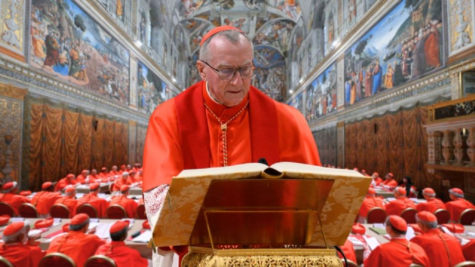 Cónclave dividido: la Iglesia debate su futuro y elige al sucesor de Francisco.