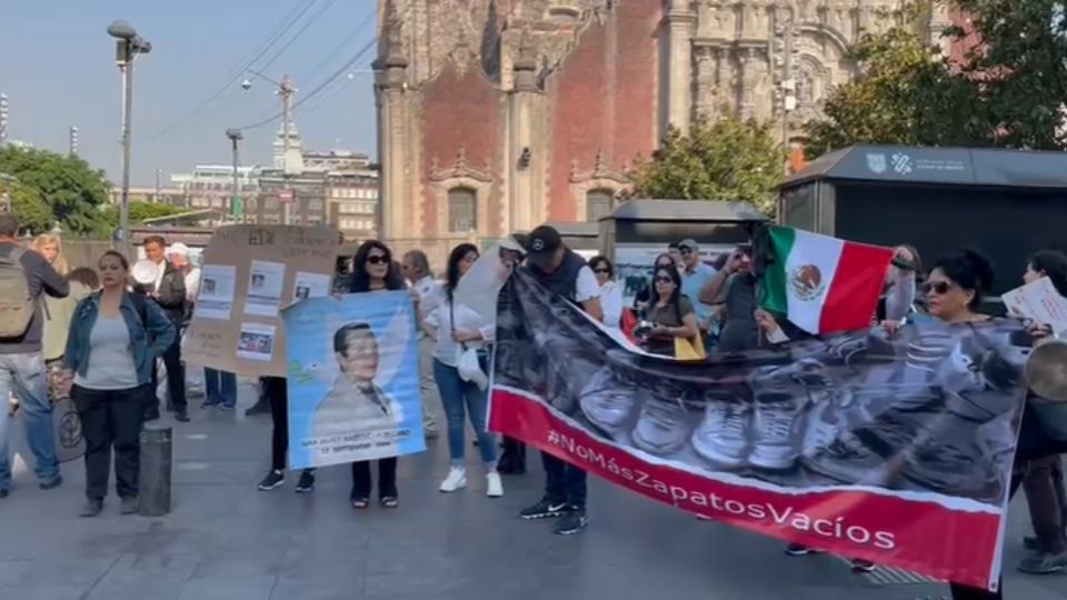 Se manifestaron en Palacio Nacional.