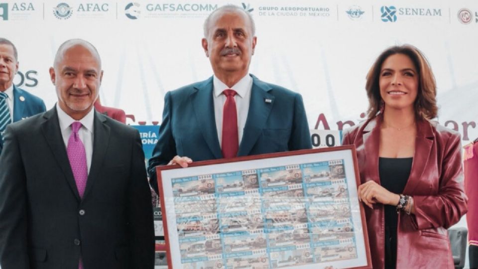 Olivia Salomón, directora de la Lotería Nacional resaltó la importancia de ASA en la historia de la aviación civil del país.
