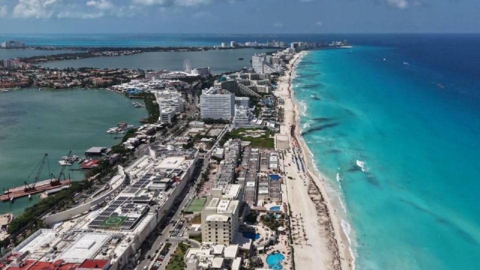 Cancún se mantiene  limpia gracias a los trabajos que ha implementado la administración de la Presidenta Municipal, Ana Paty Peralta.