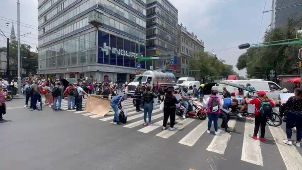 Forma parte de las jornadas de protesta por un aumento salarial justo y acorde a la realidad económica del país y CDMX.