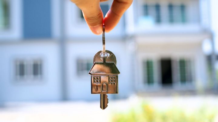 Con críticas de la oposición, Senado aprueba reforma de “vivienda adecuada”