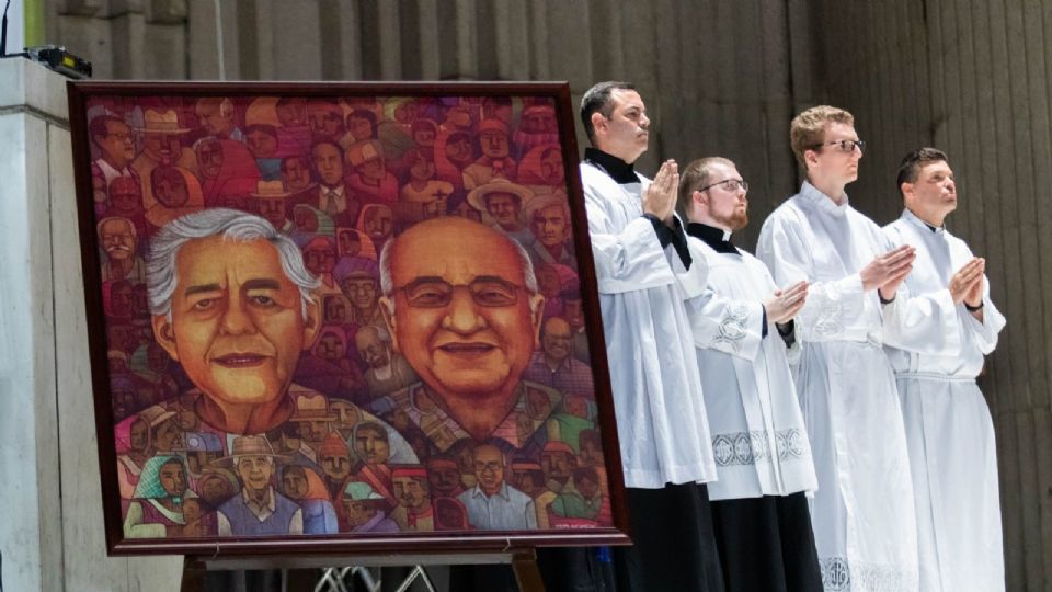 Recuerdan a los sacerdotes jesuitas Javier Campos y Joaquín Mora.