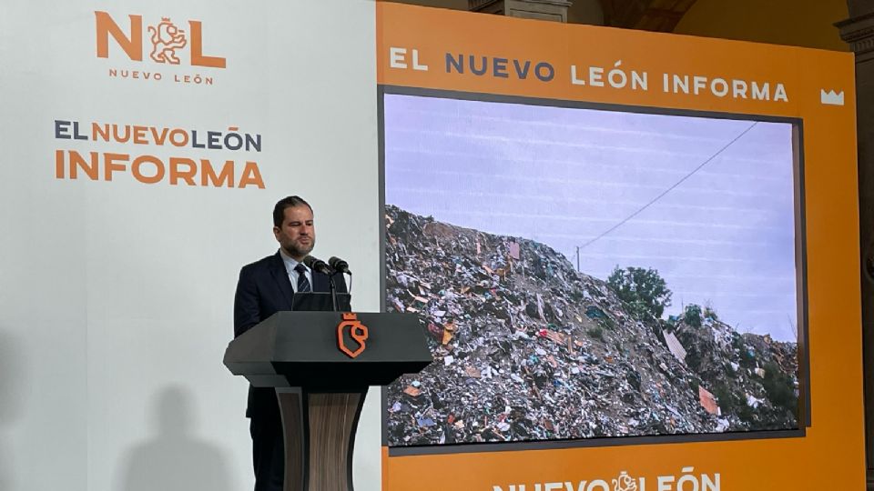 El secretario de Medio Ambiente, Raúl Lozano Caballero encabezó este lunes la conferencia Nuevo León Informa.