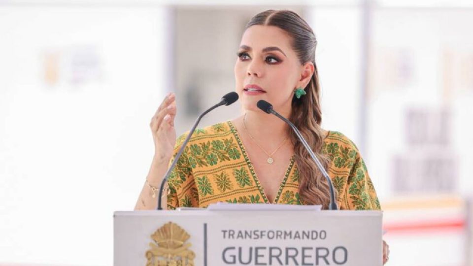 Se anunció que la próxima semana se reforzará la ayuda con una nueva remesa de alimentos, brigadas médicas y el envío de maquinaria para rehabilitar el camino.