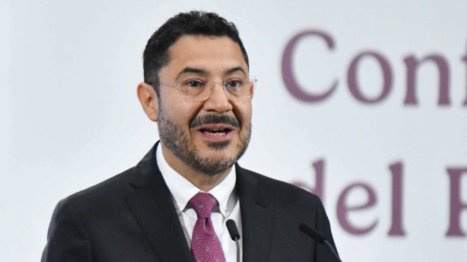 Batres Guadarrama, encabezó la Sesión ordinaria número 1390 de la Junta Directiva del organismo.