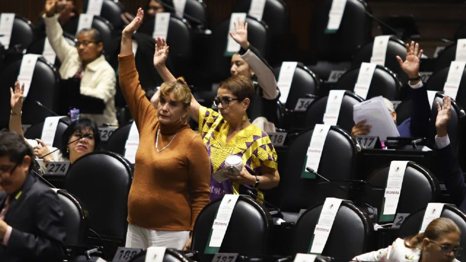 El dictamen aprobado se turnó a la Mesa Directiva para que pueda ser discutido en las próximas horas por el pleno de la Cámara Alta.