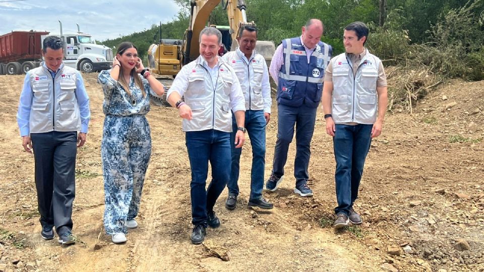 Adrián de la Garza dio arranque al Circuito Vial Huajuco, que conectará zonas clave del sur de Monterrey con una inversión 100% municipal.