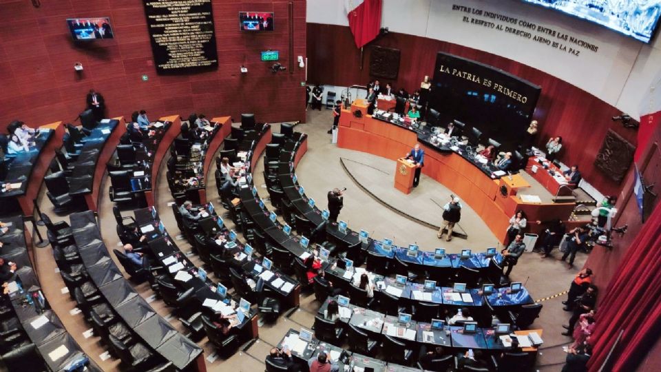 El Senado de la República recibe la solicitud de 43 aspirantes a ocupar la titularidad de la FGR.