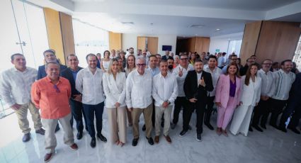 Rubén Rocha Moya destaca alto sentido social y democrático de la radio y televisión