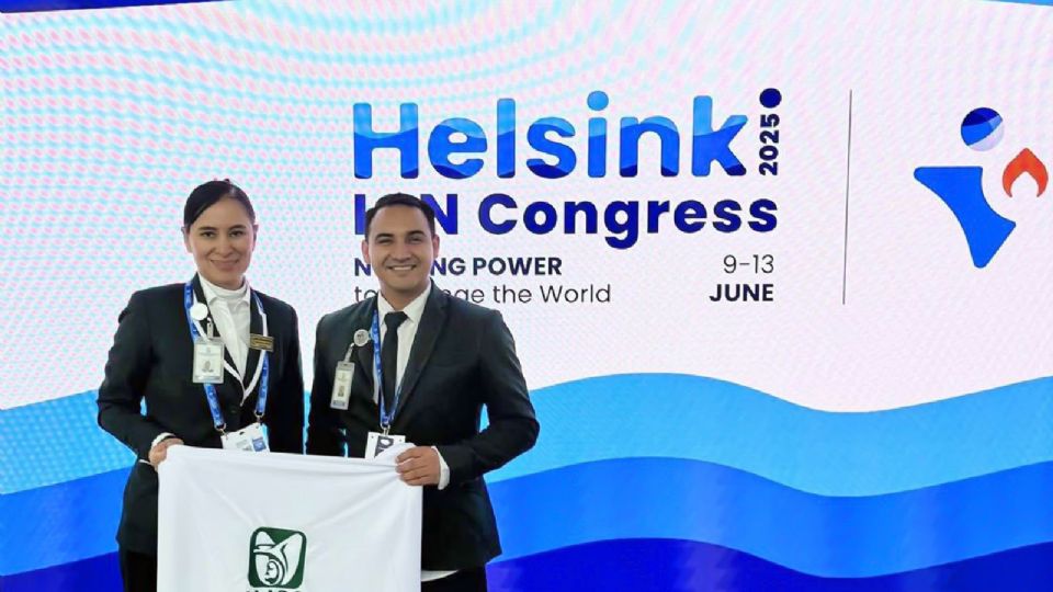 María Concepción Martínez y Edgar Martínez, del IMSS en Monterrey, presentaron su investigación sobre RCP en el Congreso Internacional de Enfermería en Helsinki.