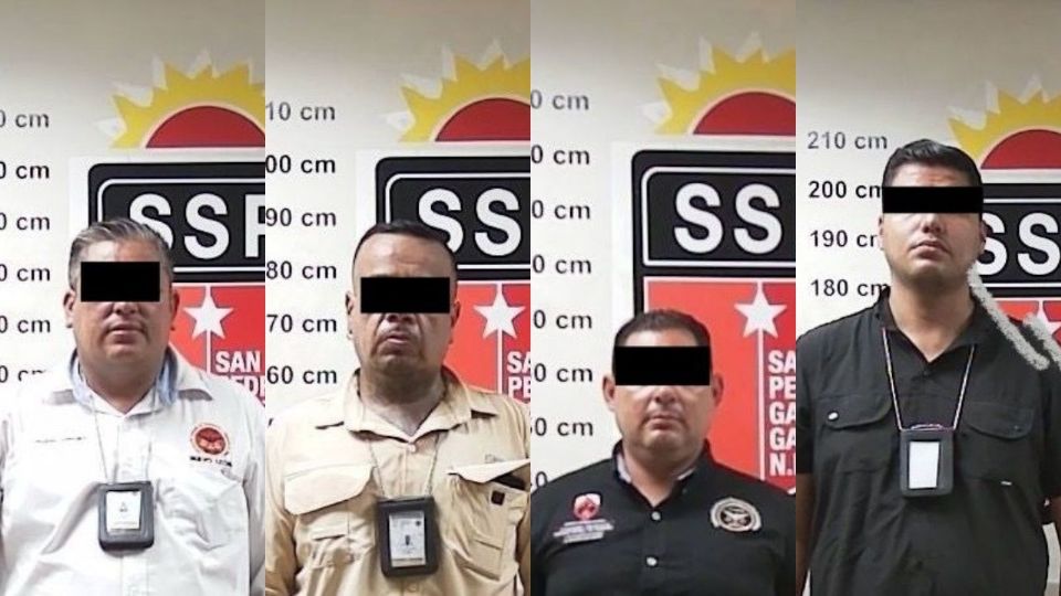 Los presuntos extorsionadores fueron interceptados en Morones Prieto por policías de San Pedro, tras labores de inteligencia.