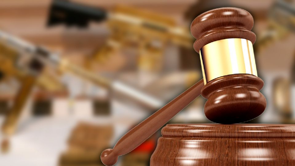 Corte de EU descarta juicio contra empresas de armas.