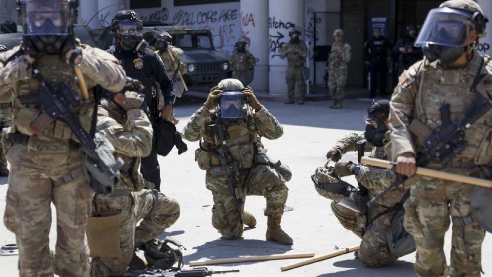 California demanda a Trump por desplegar de manera 'ilegal' a la Guardia Nacional.