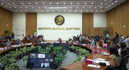 Renuncia otro funcionario del INE, tras comentarios de Sheinbaum