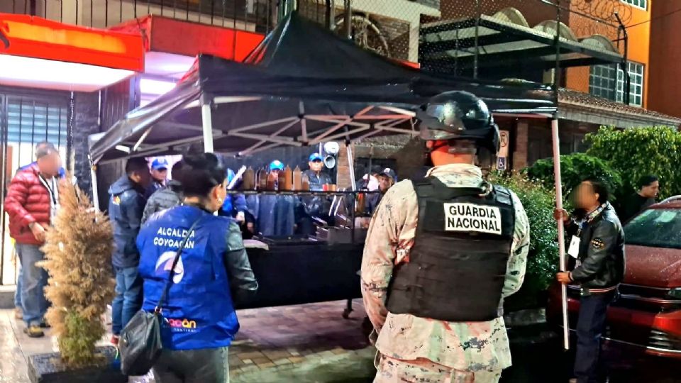 El alcalde de Coyoacán, afirma que se mantiene el combate a chelerías ilegales.