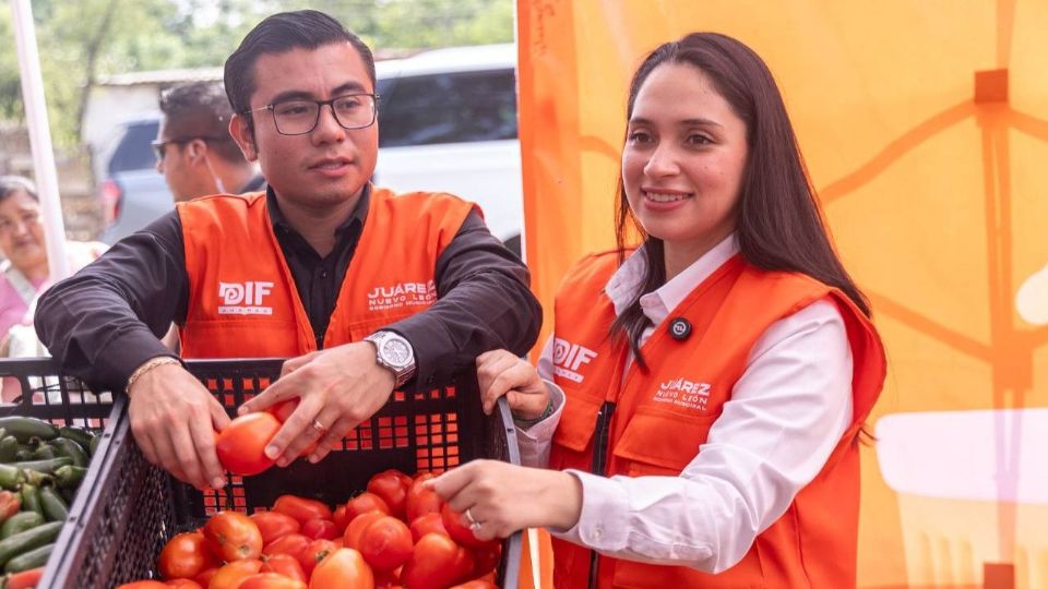 El programa “Mandado a tus Órdenes” recorre las colonias de Juárez con productos frescos y accesibles para apoyar la economía familiar.