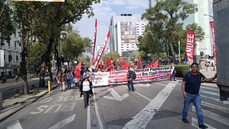 Los manifestantes se dieron cita en Paseo de la Reforma e Insurgentes.
