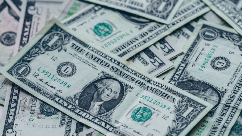 Se estima que cada año hasta 30 mil millones de dólares, producto del narcotráfico, son enviados por los cárteles a México.